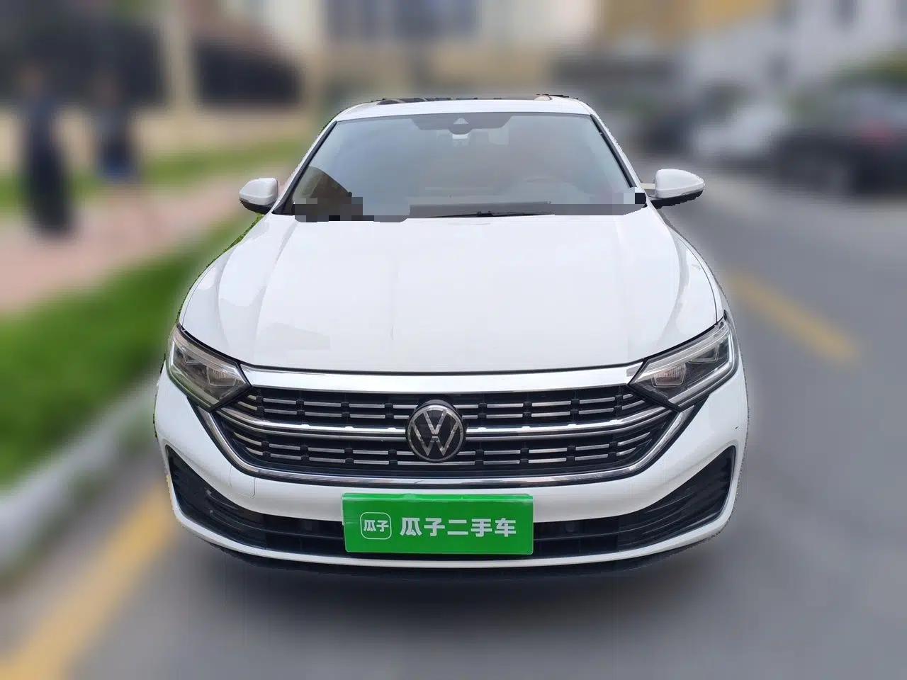 Volkswagen Sagitar 2024 300TSI DSG Flyover Edition — миниатюра 2