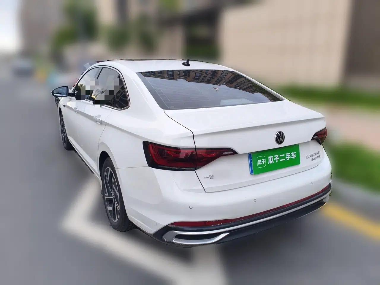 Volkswagen Sagitar 2024 300TSI DSG Flyover Edition — миниатюра 4
