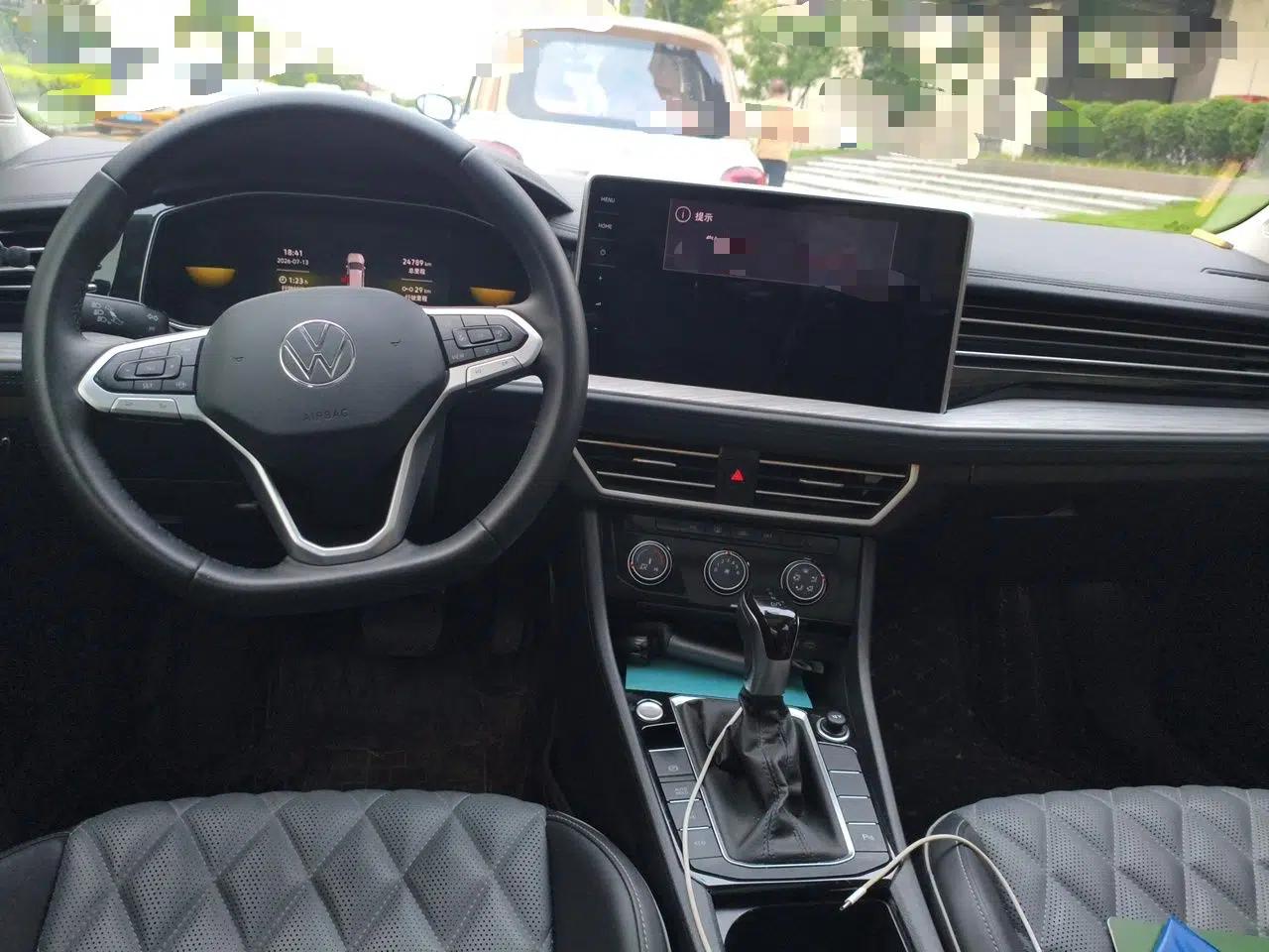 Volkswagen Sagitar 2024 300TSI DSG Flyover Edition — миниатюра 9