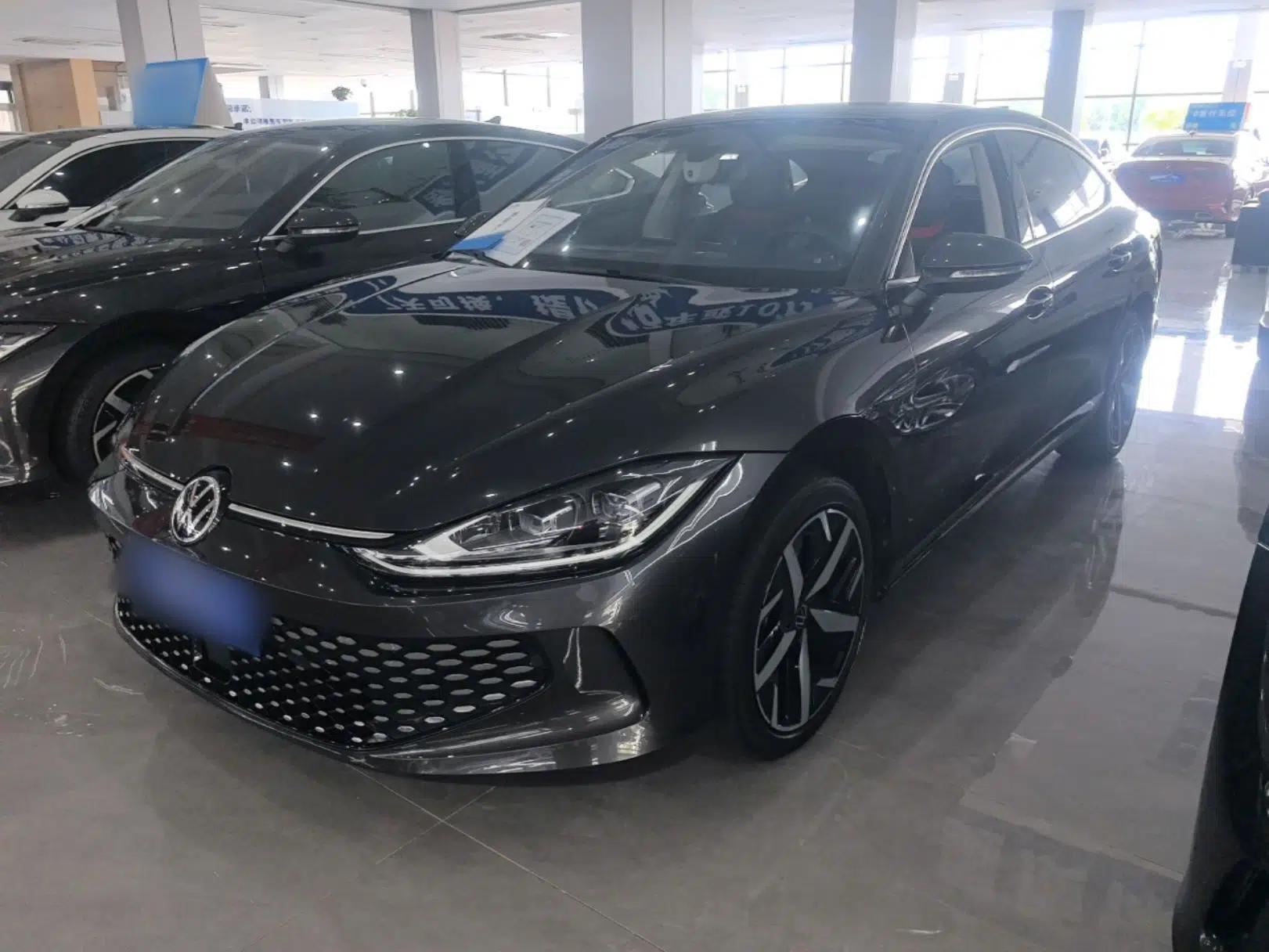 Volkswagen Lamando 2022 Lavida L 280TSI DSG Cool & Spicy Edition — миниатюра 1