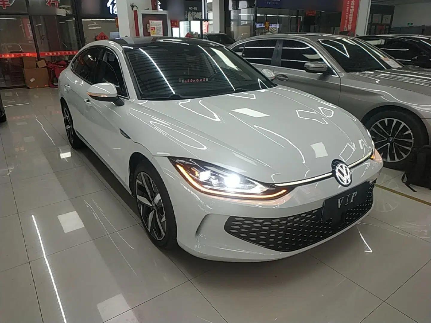 Volkswagen Lamando 2022 Lavida L 280TSI DSG Cool & Spicy Edition — миниатюра 3