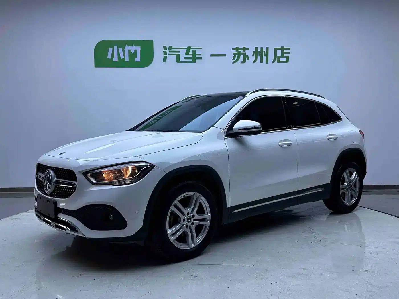 2020 Mercedes-Benz GLA 180 — миниатюра 1