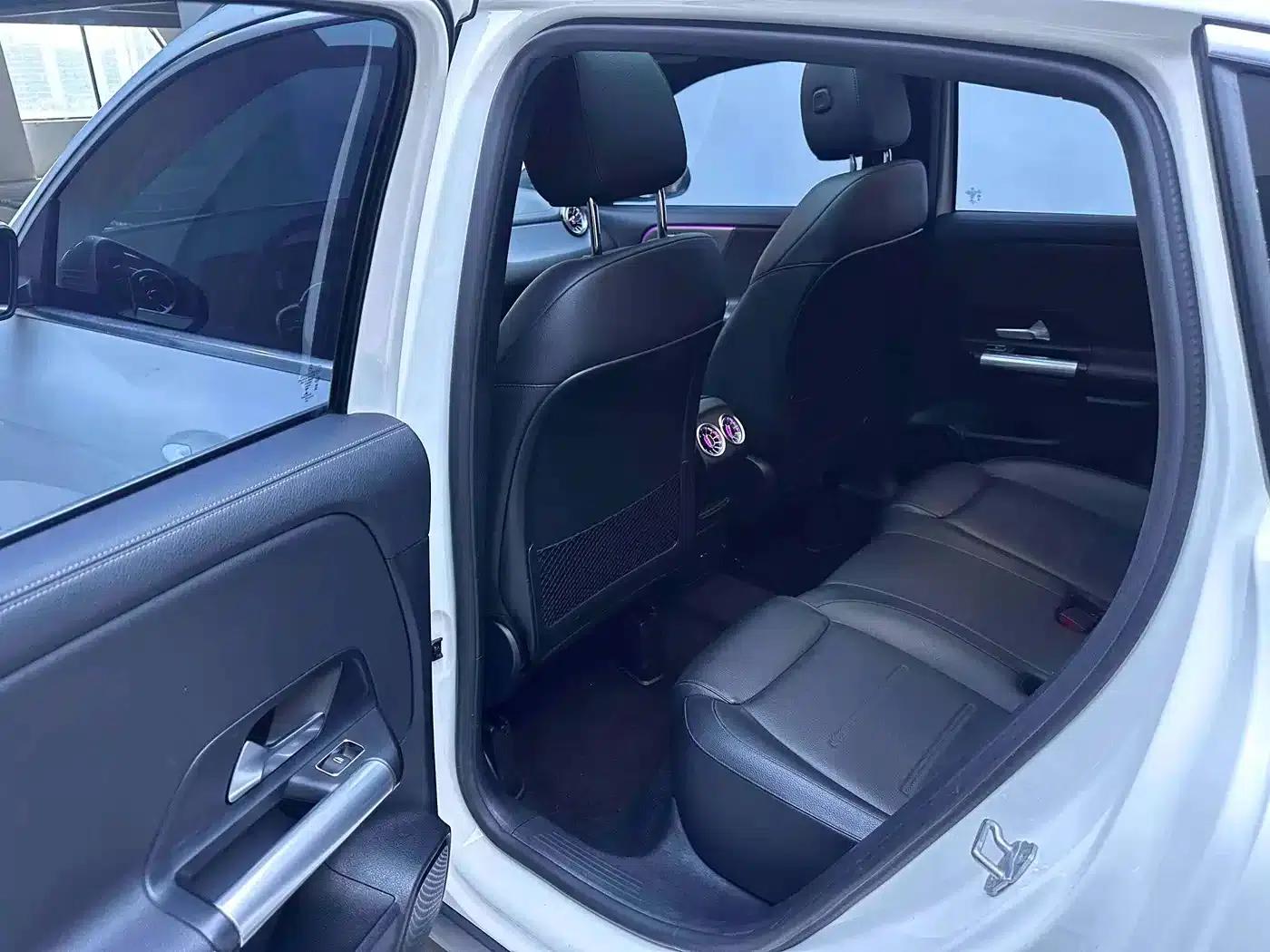 2020 Mercedes-Benz GLA 180 — миниатюра 9