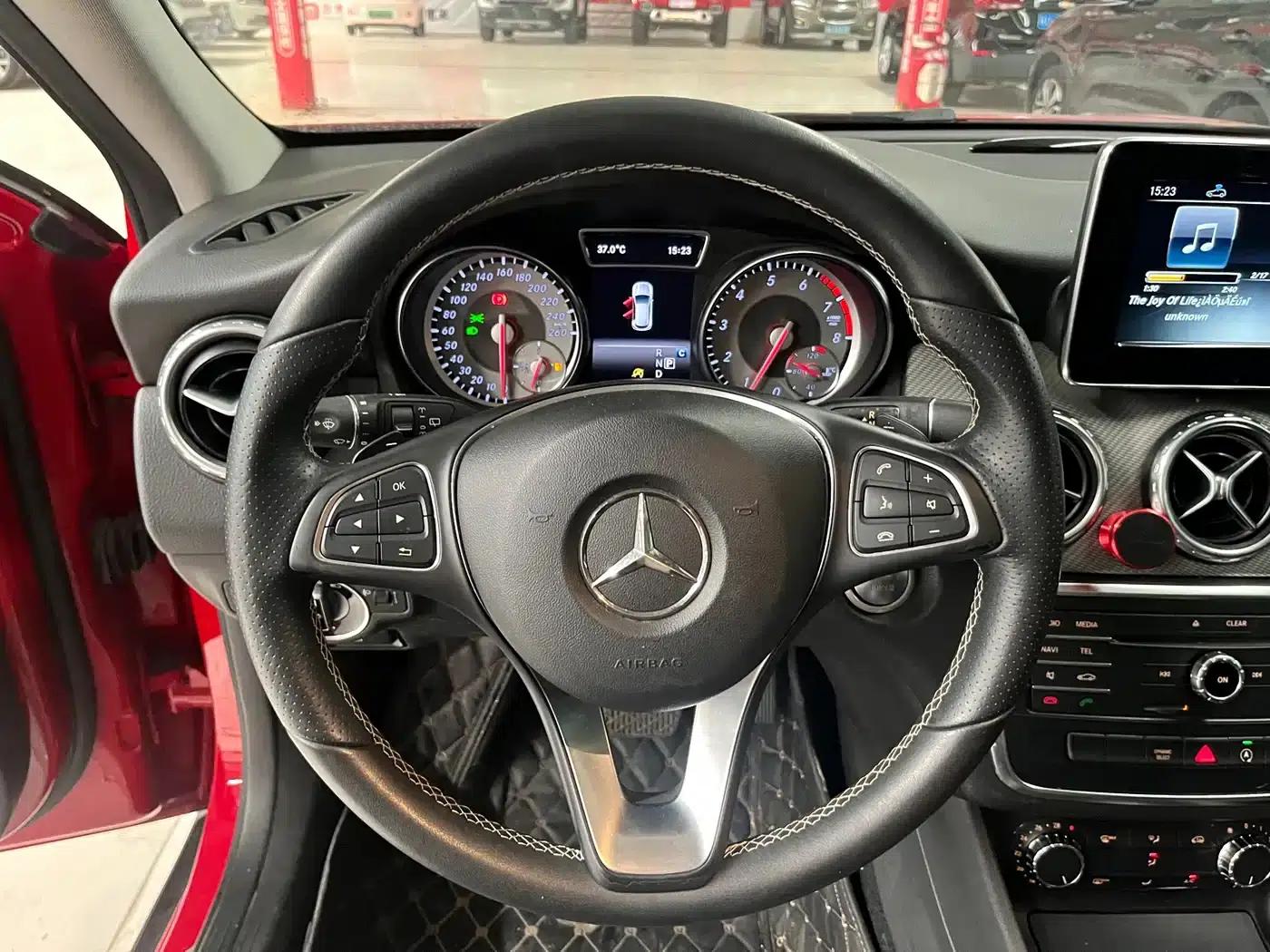2016 Mercedes-Benz GLA 200 Dynamic — миниатюра 8