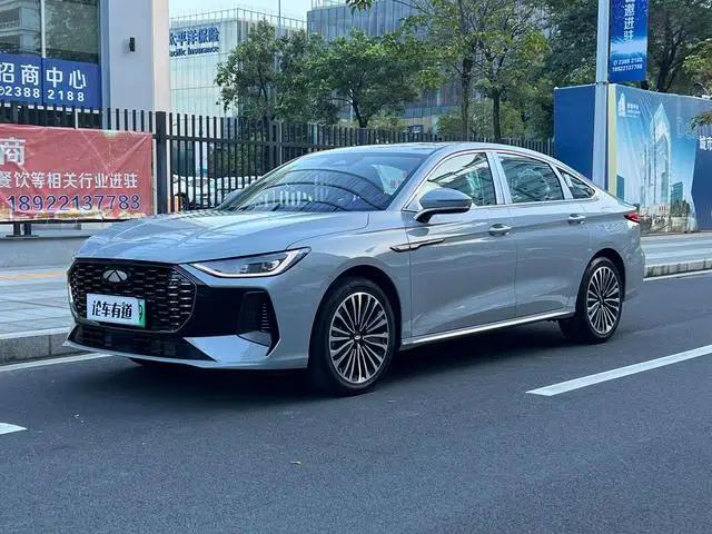 Fengyun A8L 2025 Model 145km Luxury Edition