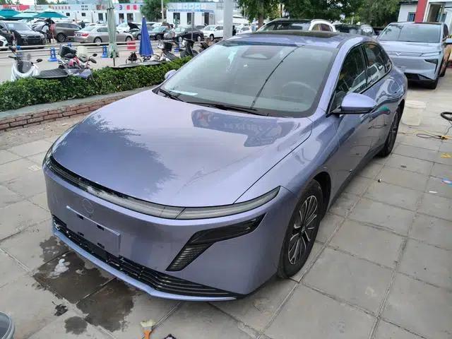 Nissan N6 2026 180 Max
