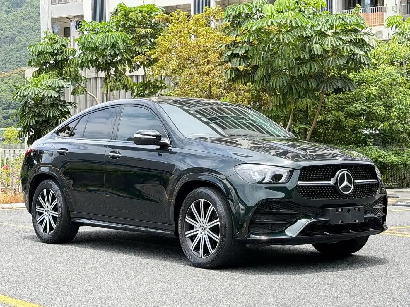 2020 Mercedes-Benz GLE Coupe, GLE 350 4MATIC Coupe SUV Luxury Model — миниатюра 3