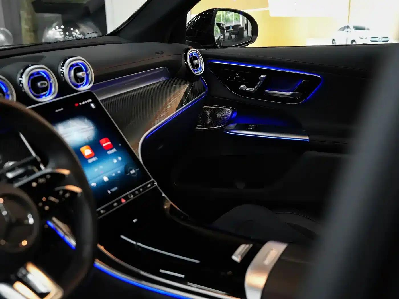 2025 Mercedes-Benz GLC AMG 43 4MATIC — миниатюра 14