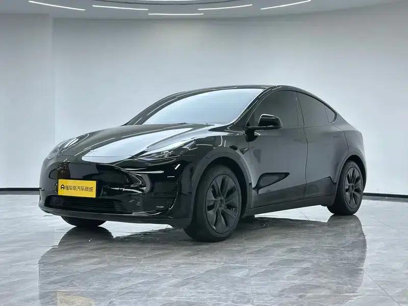 Model Y 2023 Rear-Wheel Drive — миниатюра 1