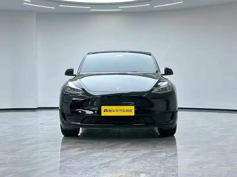 Model Y 2023 Rear-Wheel Drive — миниатюра 2
