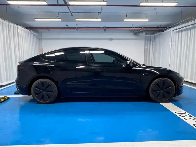 Model 3 2023 Rear-Wheel Drive — миниатюра 8