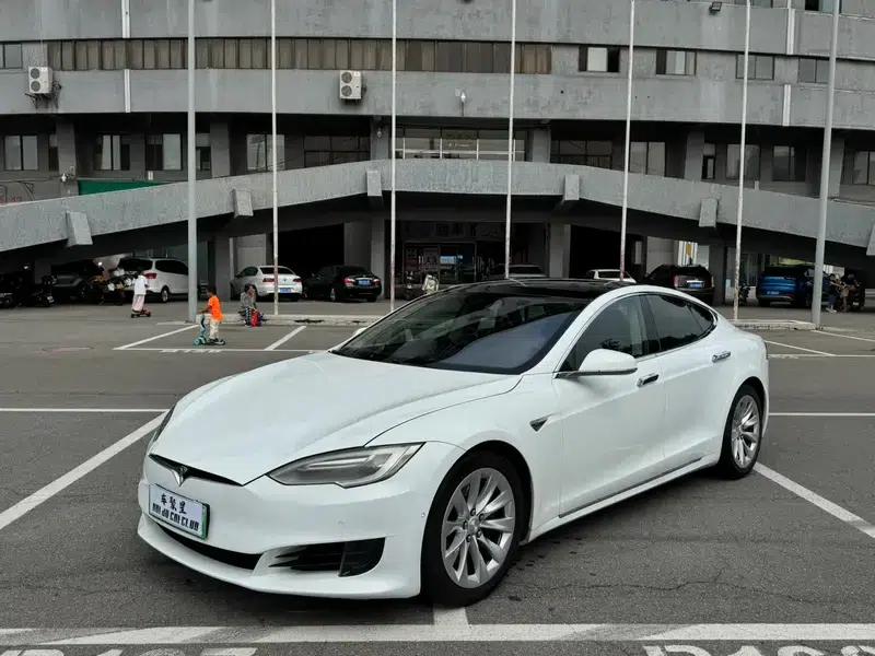 2016 Model S 90D — миниатюра 1