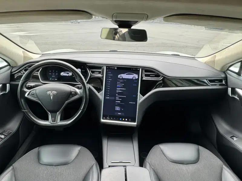 2016 Model S 90D — миниатюра 15