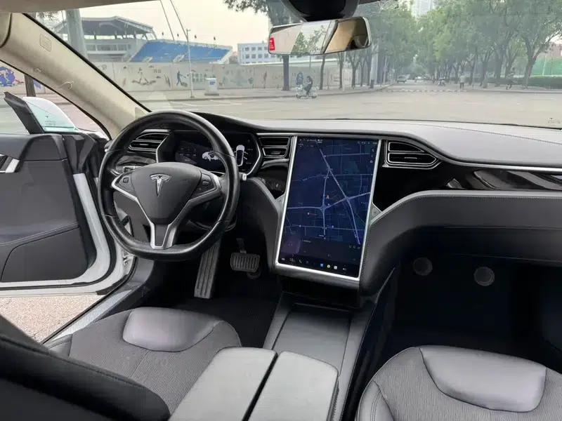 2016 Model S 90D — миниатюра 16