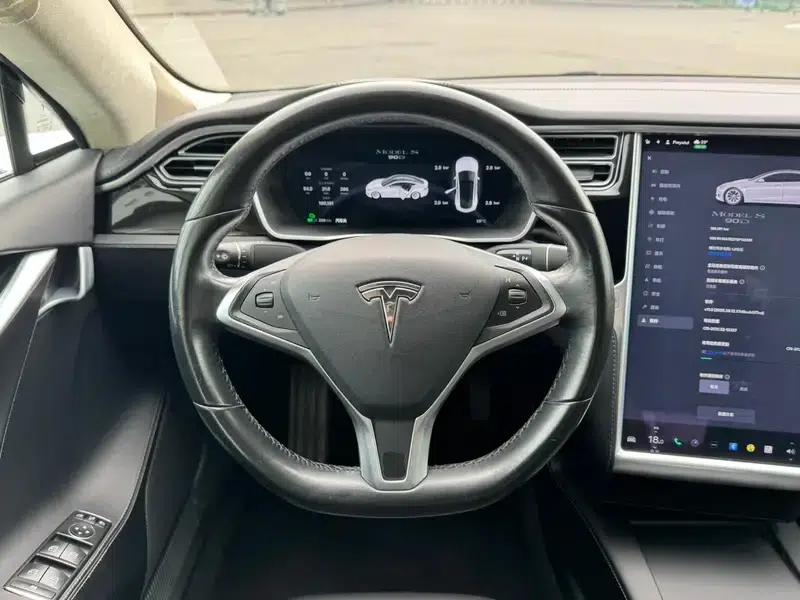 2016 Model S 90D — миниатюра 17