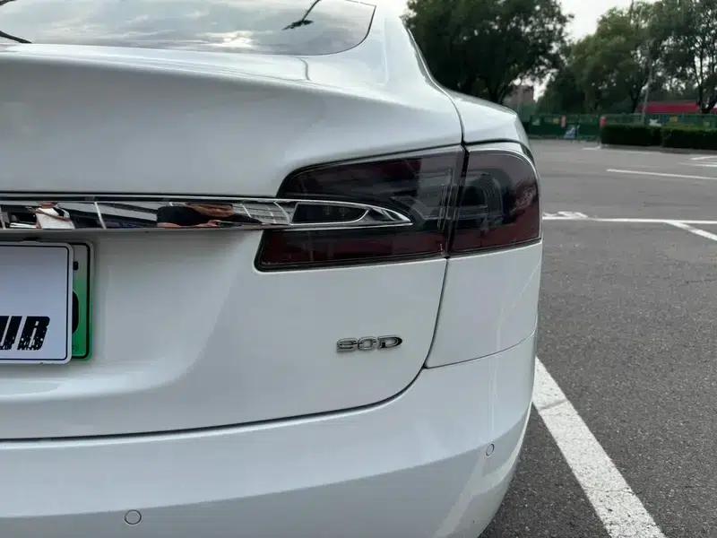 2016 Model S 90D — миниатюра 10