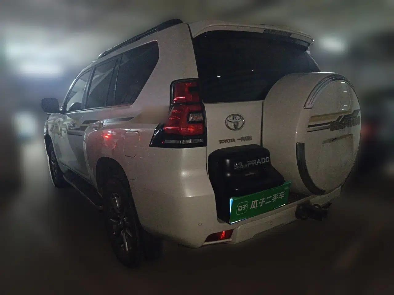 Toyota Prado 2018 3.5L Automatic TX-L with Rear-Mounted Spare Tire — миниатюра 4