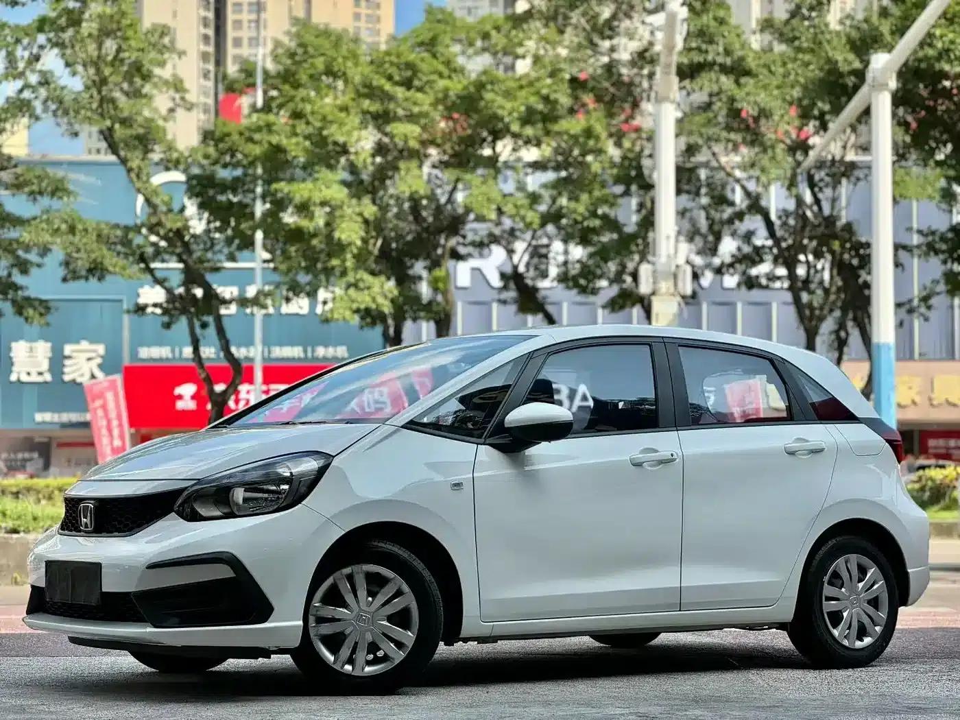 Honda Fit 2021 1.5L CVT Trend Edition — миниатюра 1