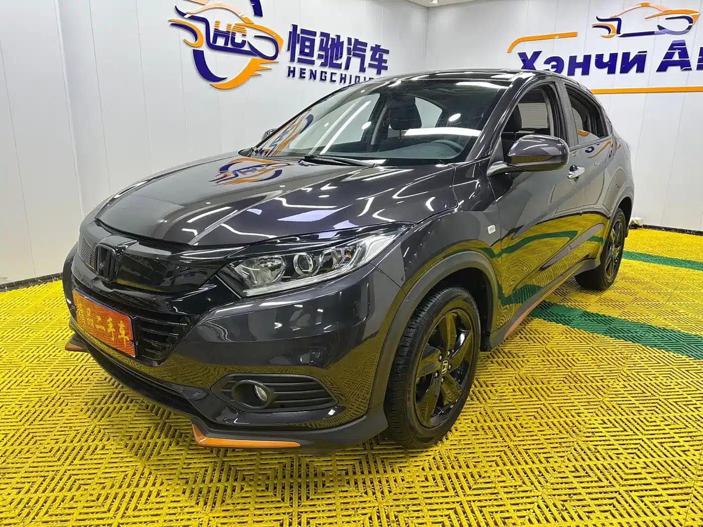 Vezel 2022 1.5L CVT Phantom Night Pioneer Edition — миниатюра 1
