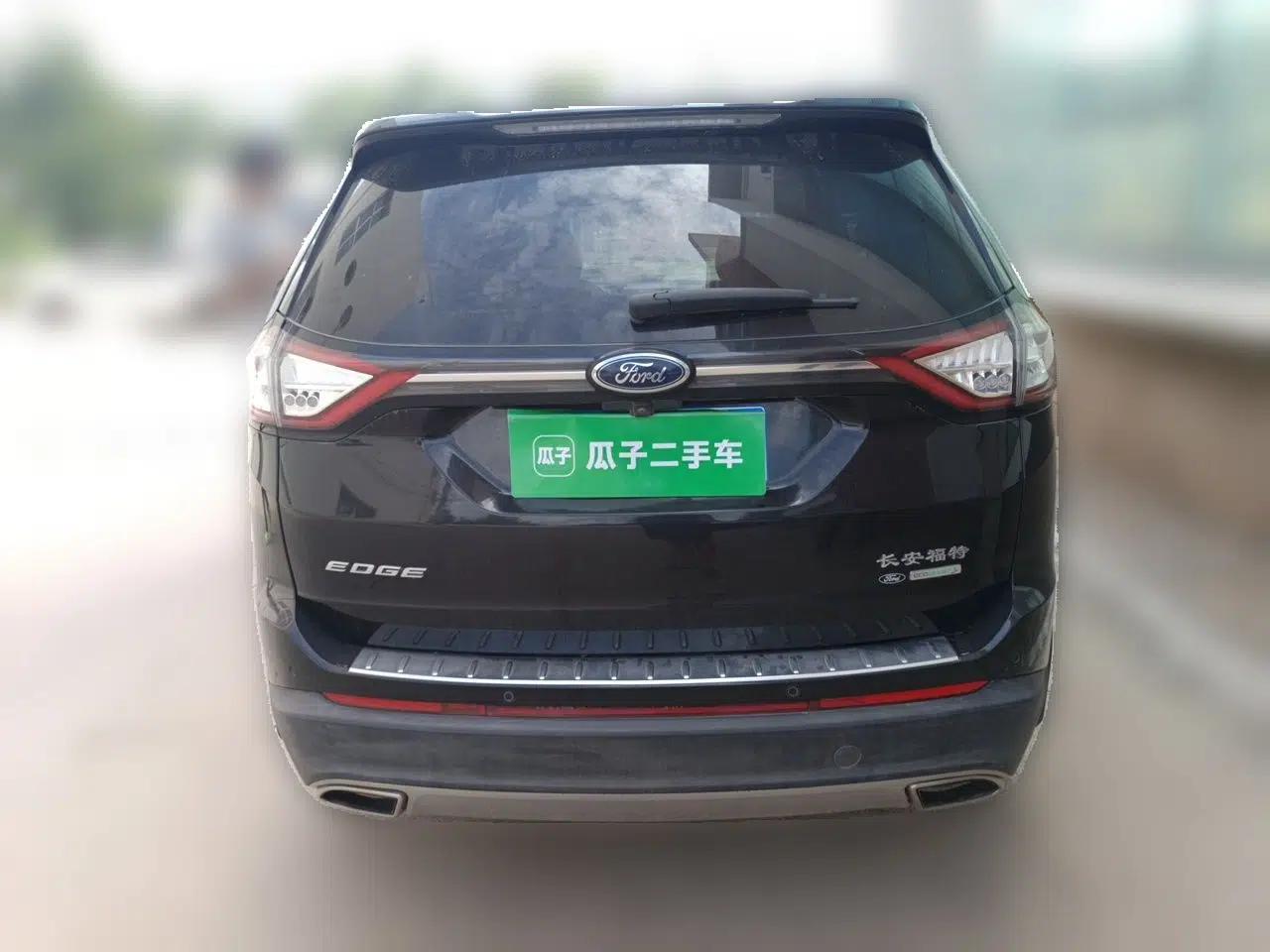 Ford Edge 2018 EcoBoost 245 Two-Wheel-Drive Titanium 7-Seater China V Standard — миниатюра 5