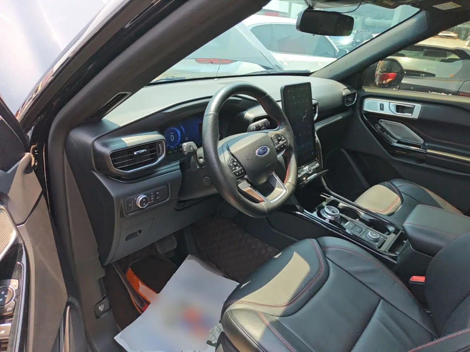 Ford Explorer 2020 EcoBoost 285 Four-Wheel Drive Sport Edition ST-LINE 7-Seater — миниатюра 18