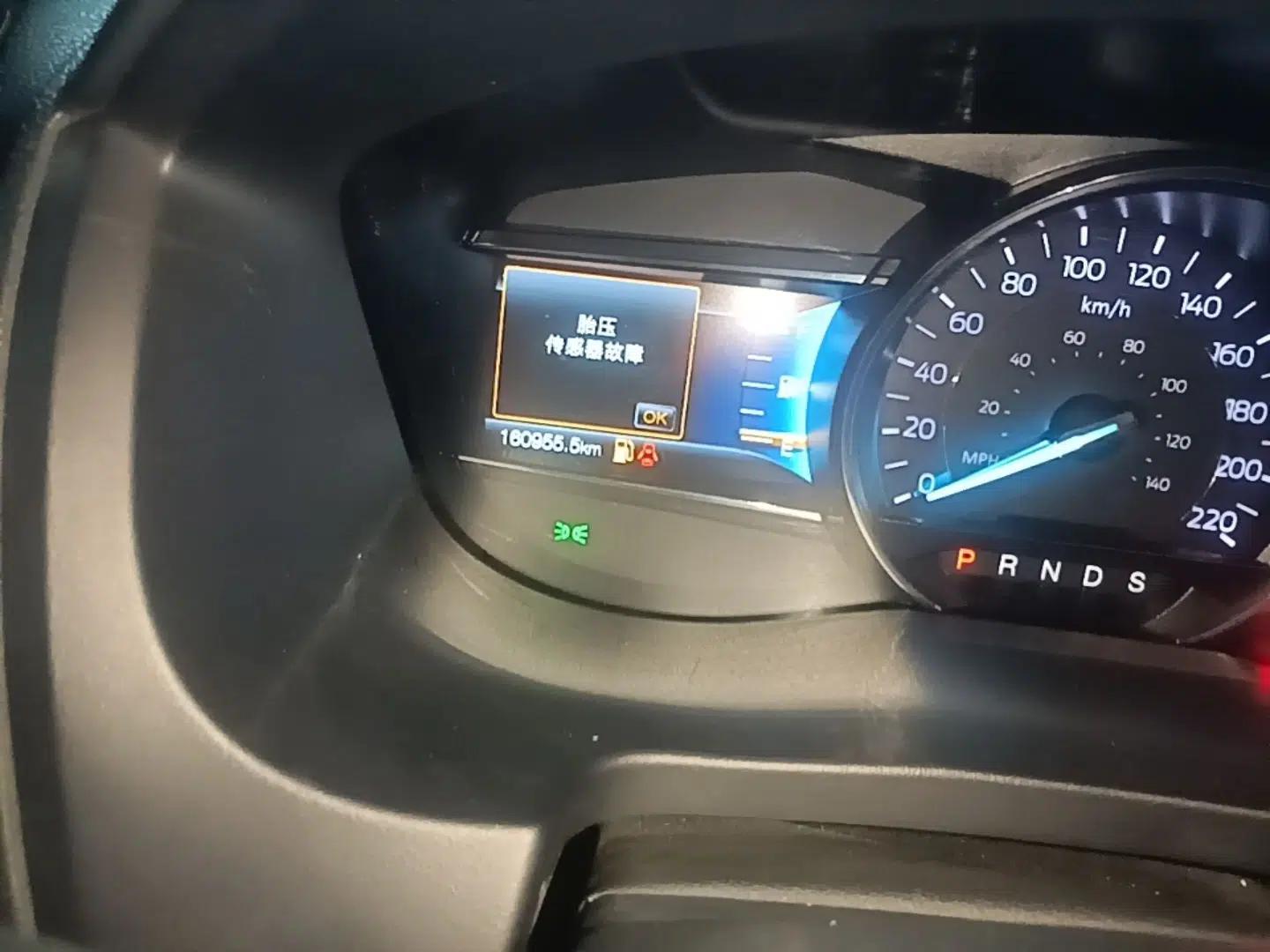 Ford Explorer 2018 2.3T Elite Edition — миниатюра 14