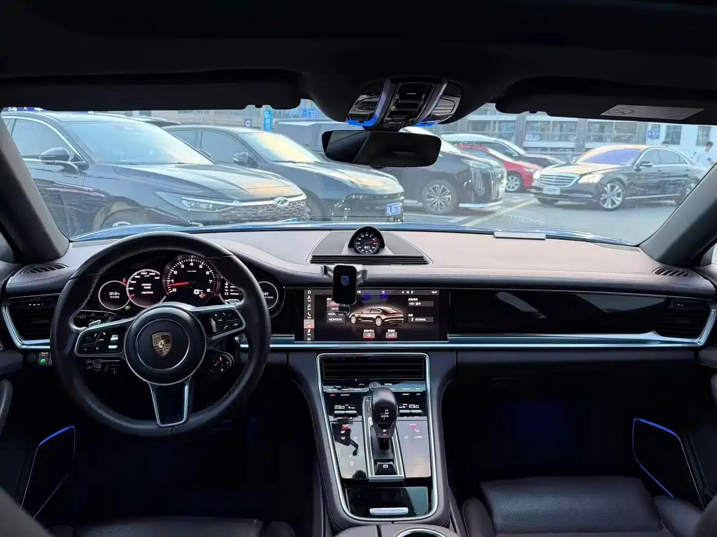 2017 Panamera 3.0T — миниатюра 5