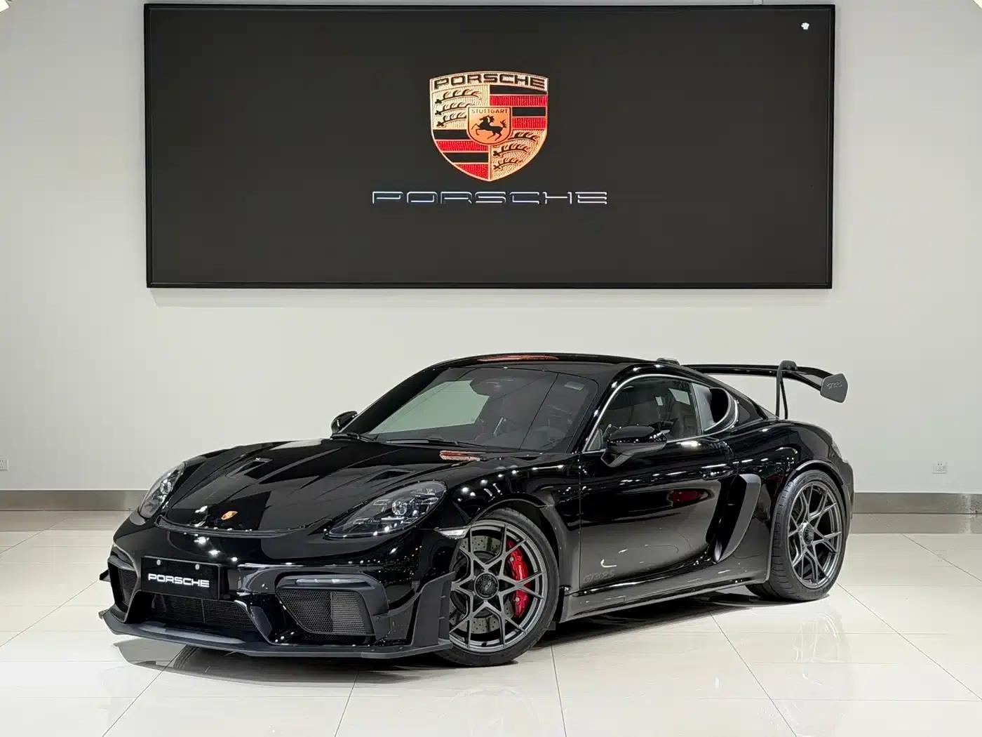 Porsche 718 2022 Cayman GT4 RS 4.0L — миниатюра 1
