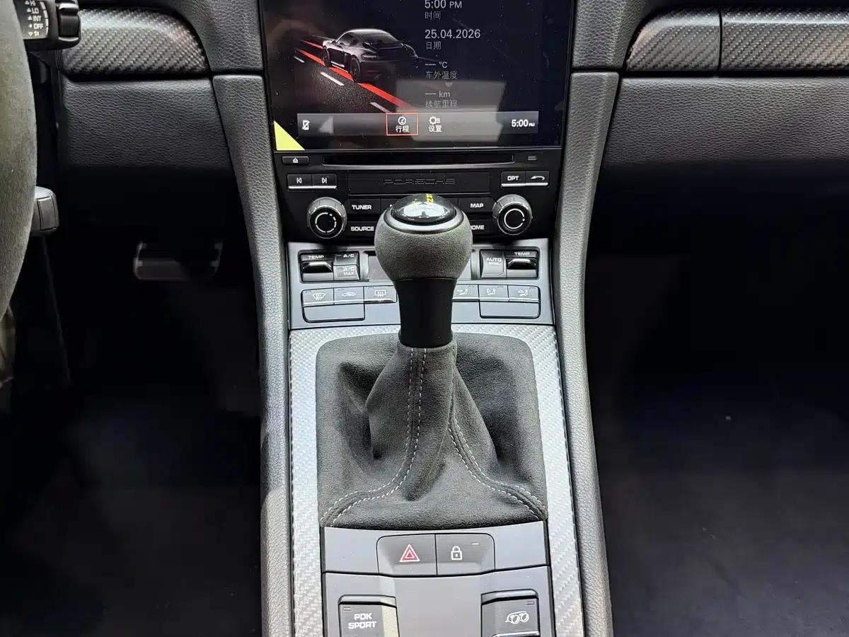 Porsche 718 2022 Cayman GT4 RS 4.0L — миниатюра 13