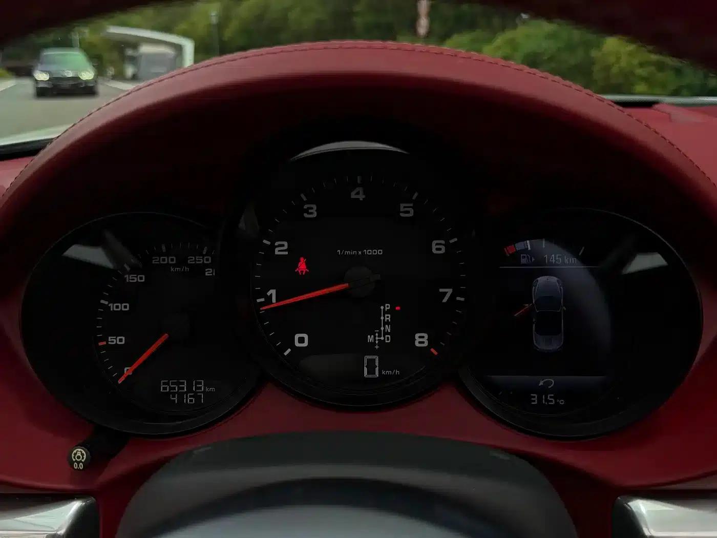 2018 Porsche 718 Boxster 2.0T — миниатюра 8