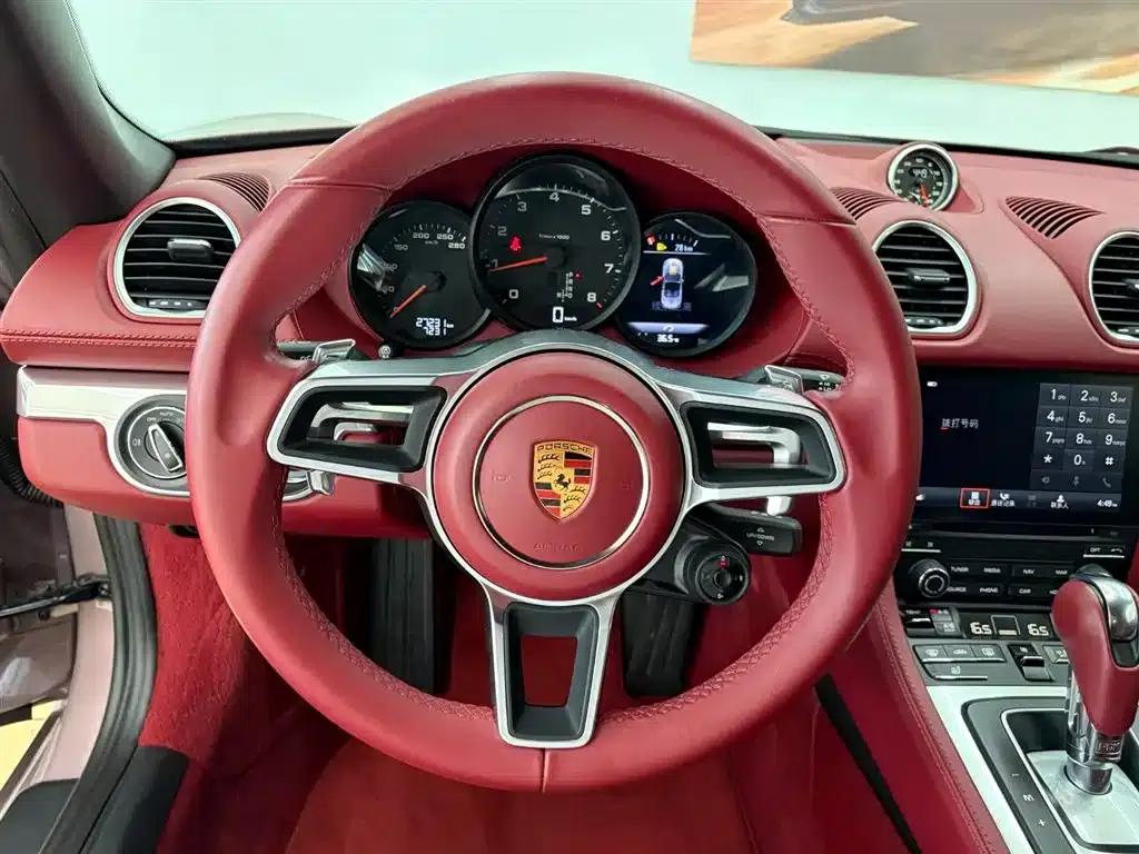 2022 Porsche 718 Boxster 2.0T — миниатюра 7
