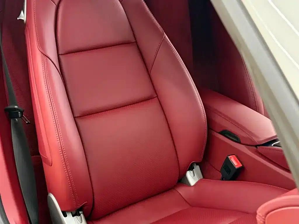 2022 Porsche 718 Boxster 2.0T — миниатюра 5