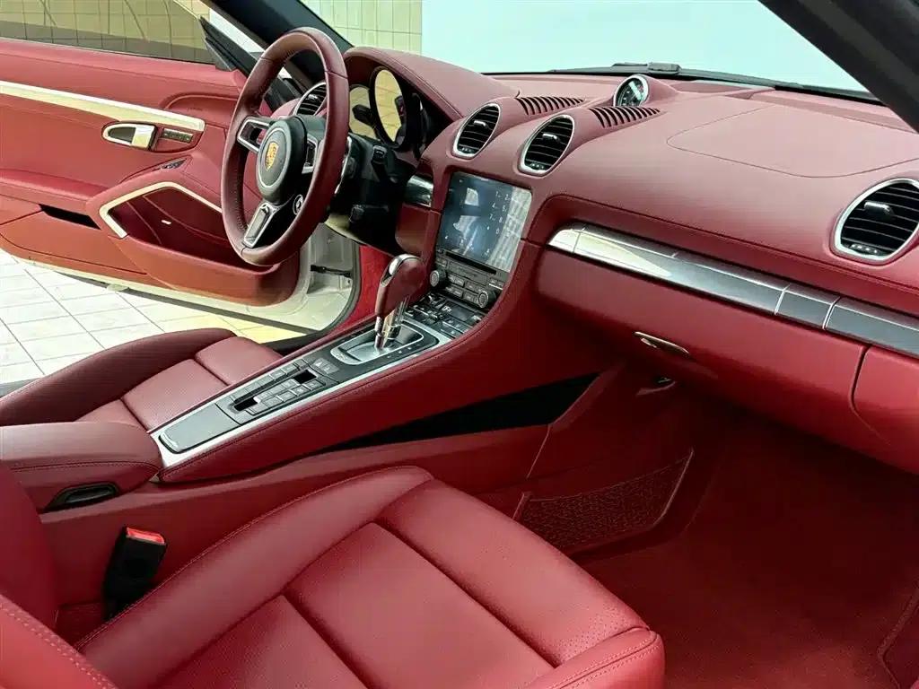 2022 Porsche 718 Boxster 2.0T — миниатюра 6