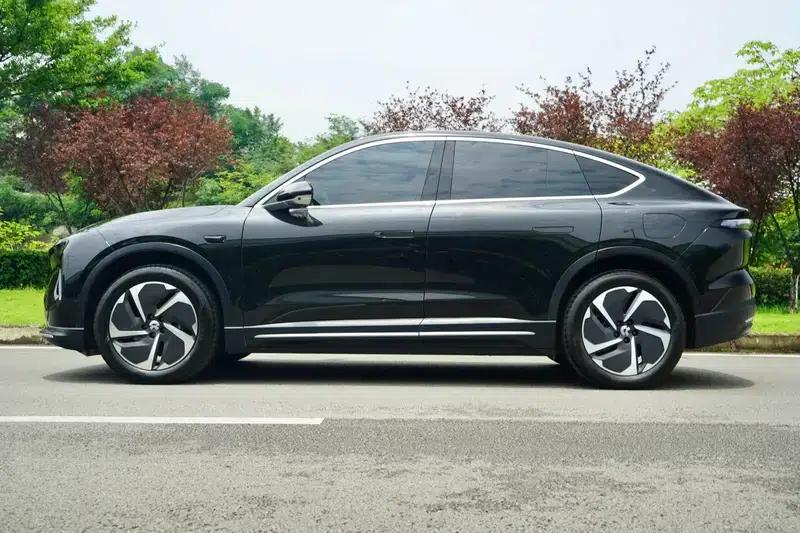 NIO EC6 2024 model 75kWh — миниатюра 4