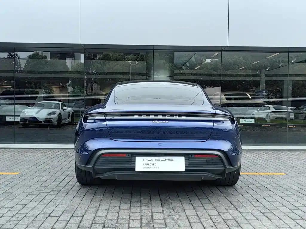 2020 Taycan — миниатюра 10