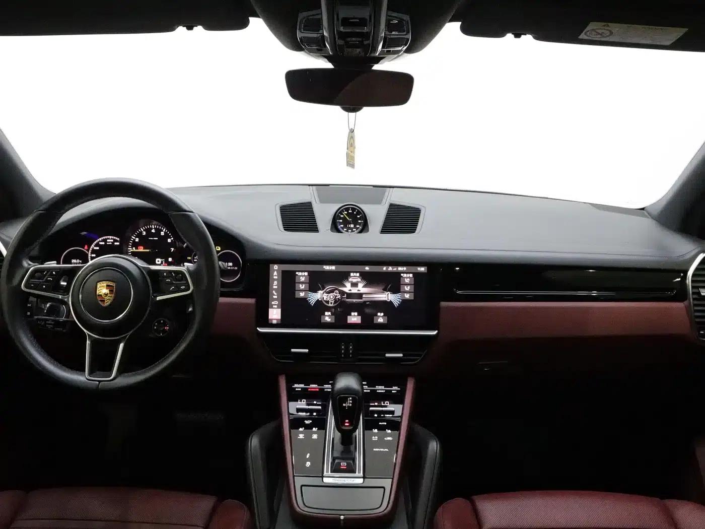 2021 Cayenne E-Hybrid 2.0T — миниатюра 20