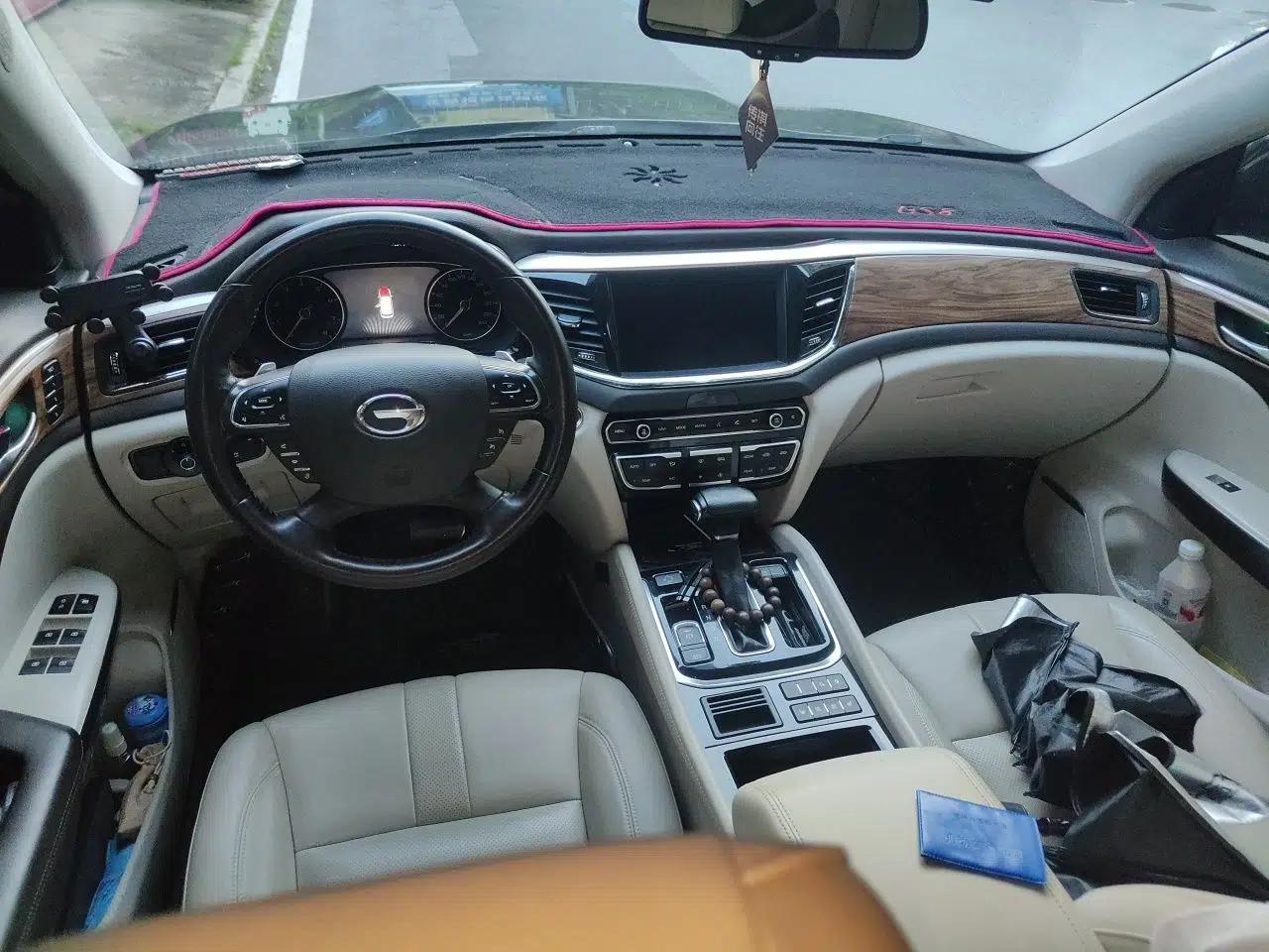 GAC Trumpchi GS8 2017 320T Two-Wheel Drive Luxury Smart Connectivity Version (7 Seats) — миниатюра 9