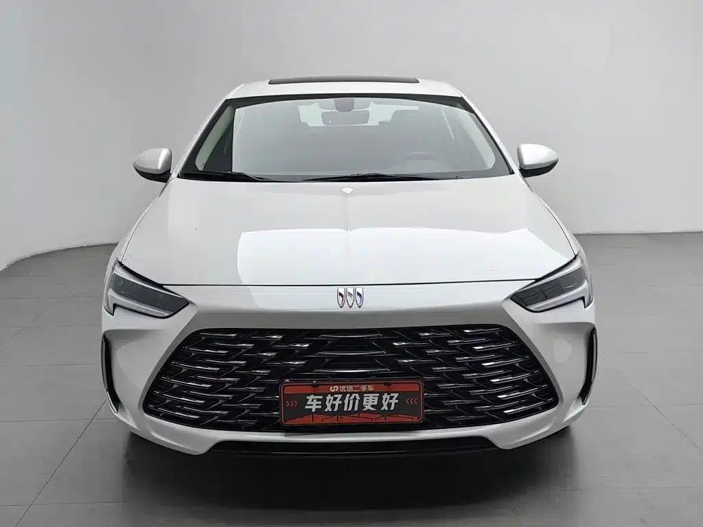 Buick Regal 2024 25T Premium Edition — миниатюра 3