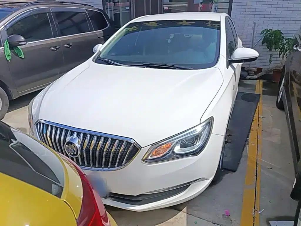 Buick Excelle 2017 15N Manual Entry-level — миниатюра 3