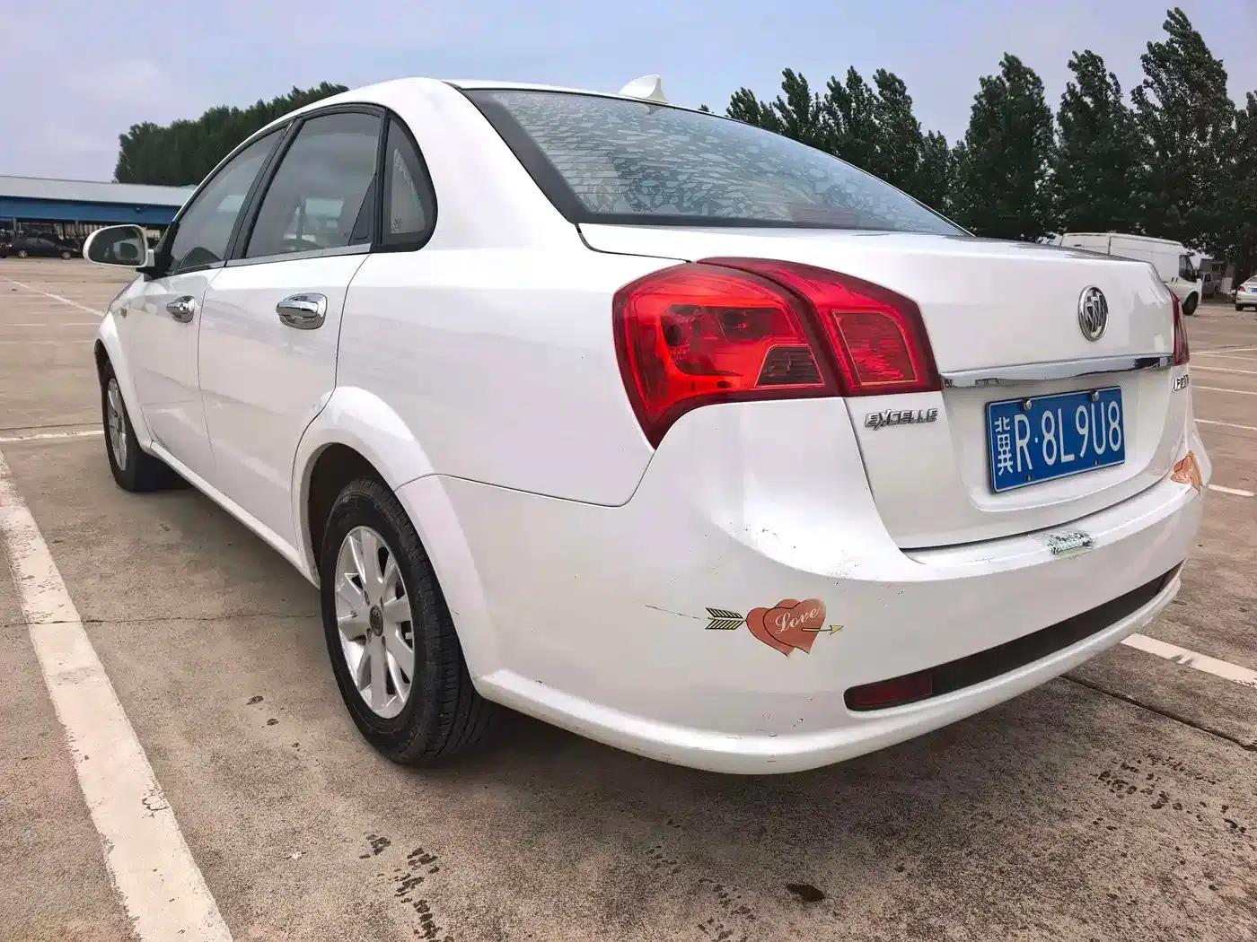 Buick Excelle 2013 1.5L Manual Classic — миниатюра 6