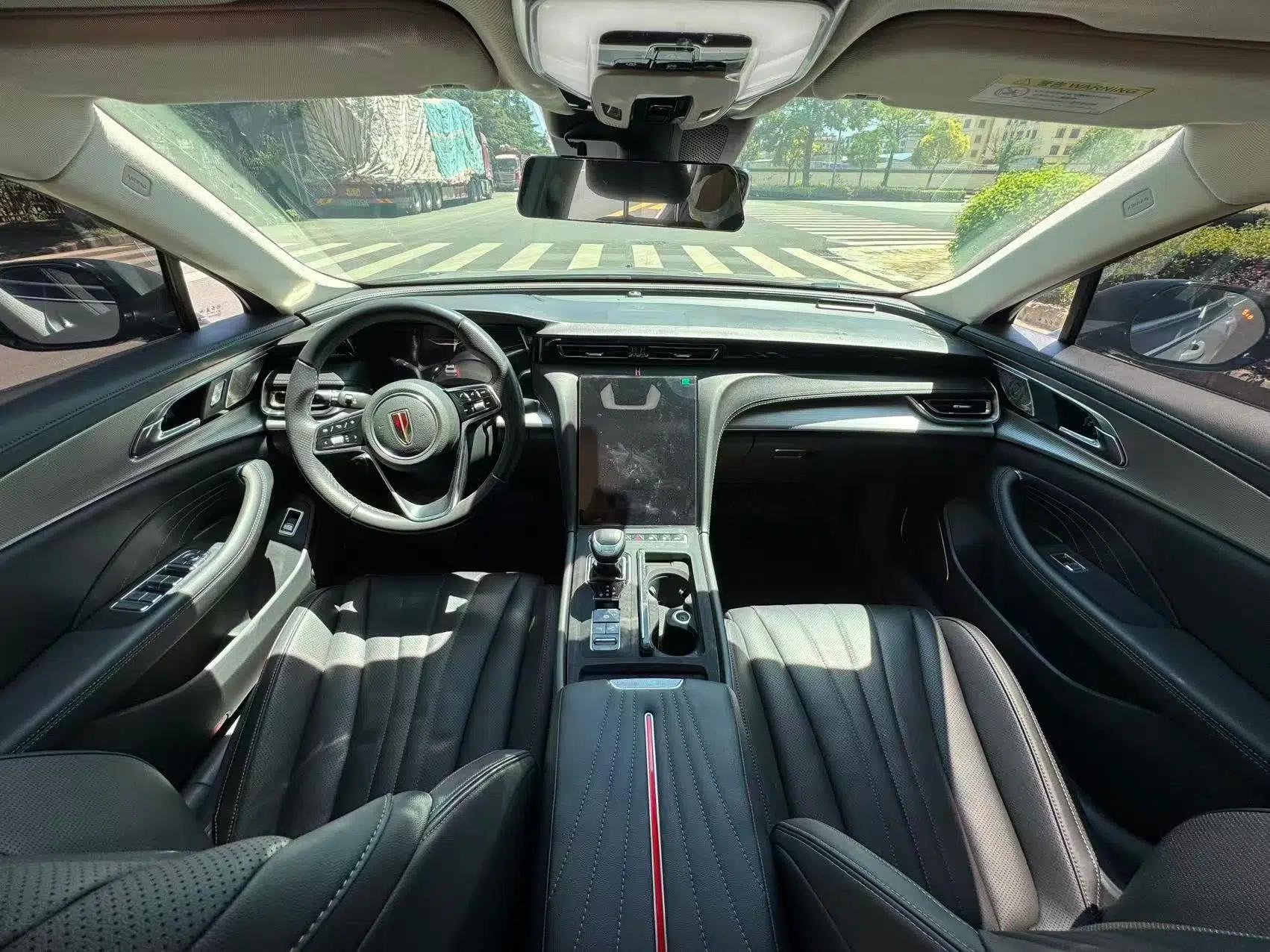 Hongqi H5 2023 2.0T Automatic Smart Connect Flagship Edition — миниатюра 12