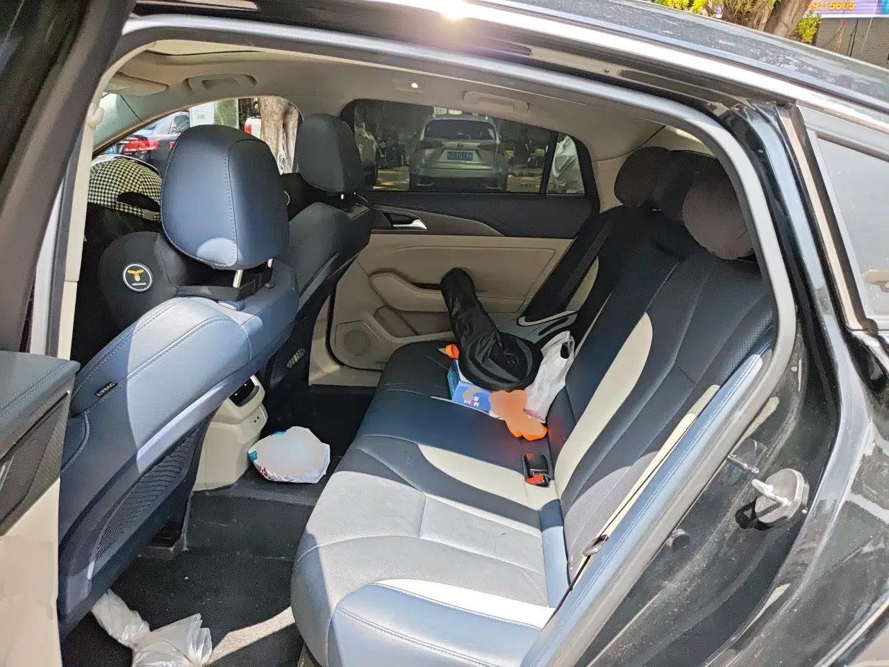 Hongqi H5 2020 1.8T Automatic Smart Connect Flagship Edition — миниатюра 17