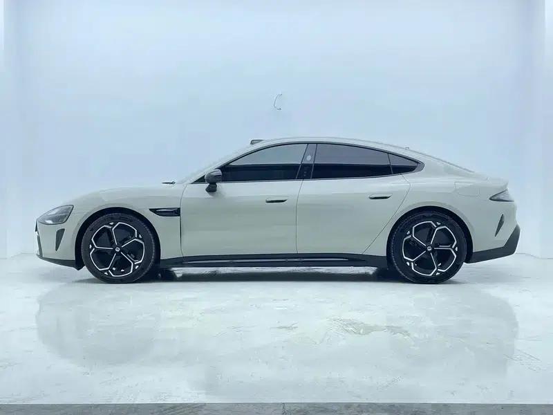 Xiaomi SU7 2026 Rear-Wheel Drive Standard Edition — миниатюра 4