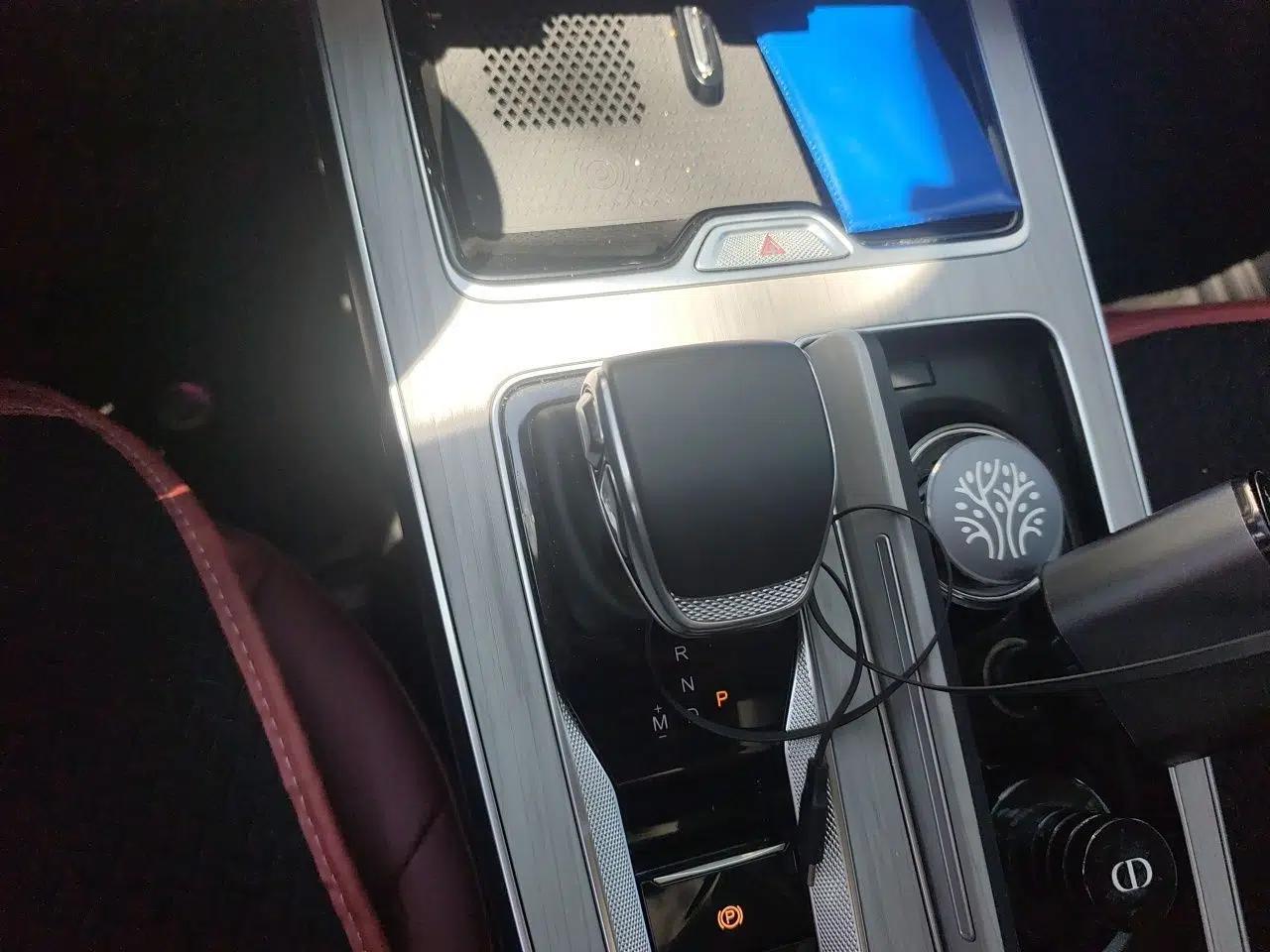 Hongqi HS5 2025 2.0T All-Wheel-Drive Flagship Pro Edition — миниатюра 13