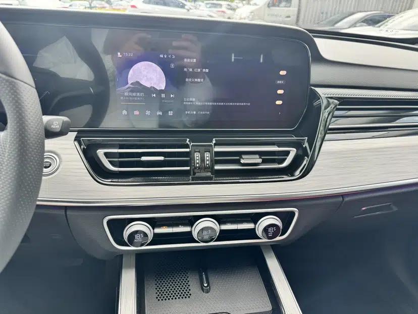 Hongqi HS5 2025 2.0T All-Wheel-Drive Flagship Pro Edition — миниатюра 21