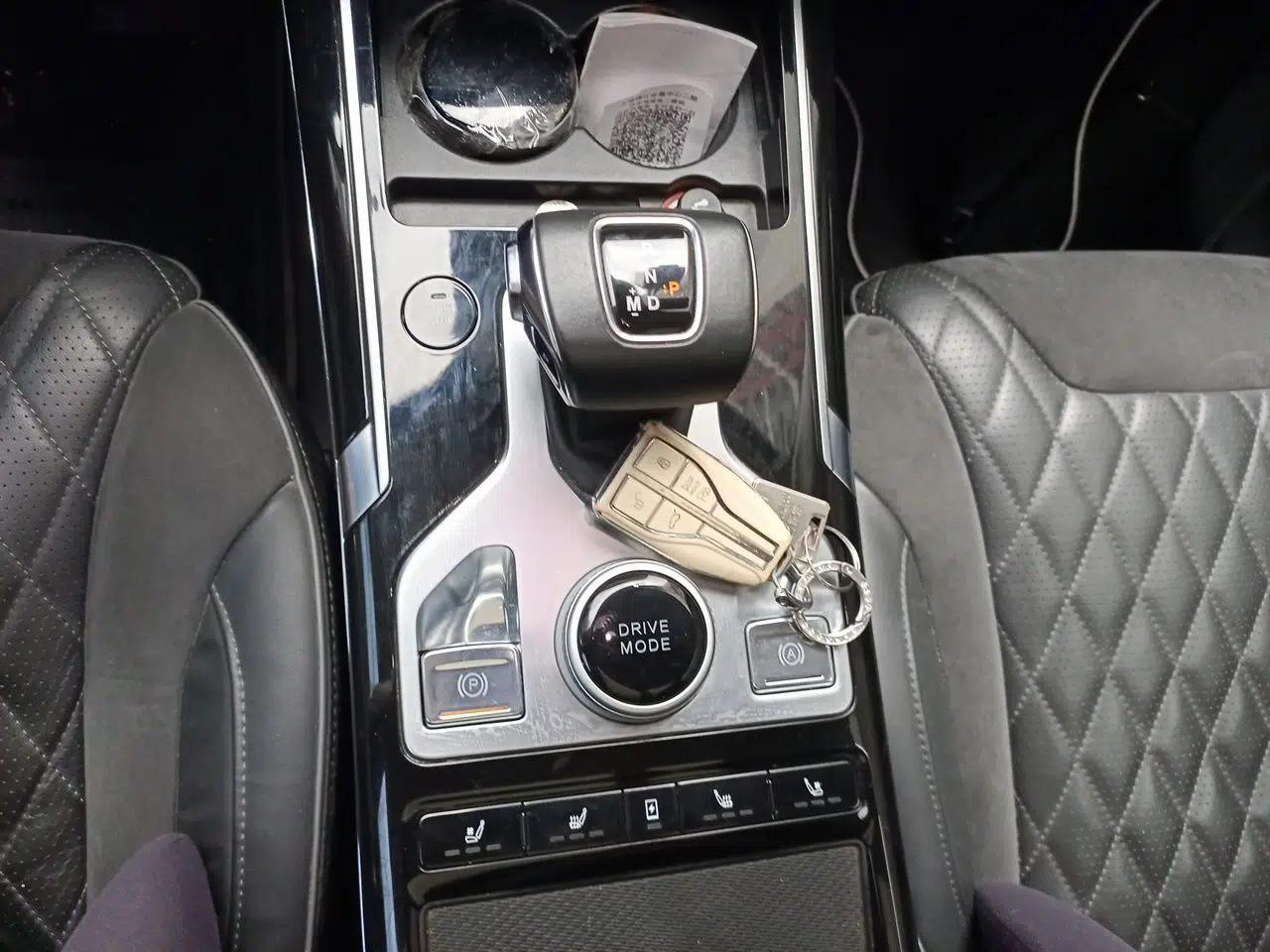 Hongqi HS5 2022 2.0T Smart Connect Flagship Edition — миниатюра 14