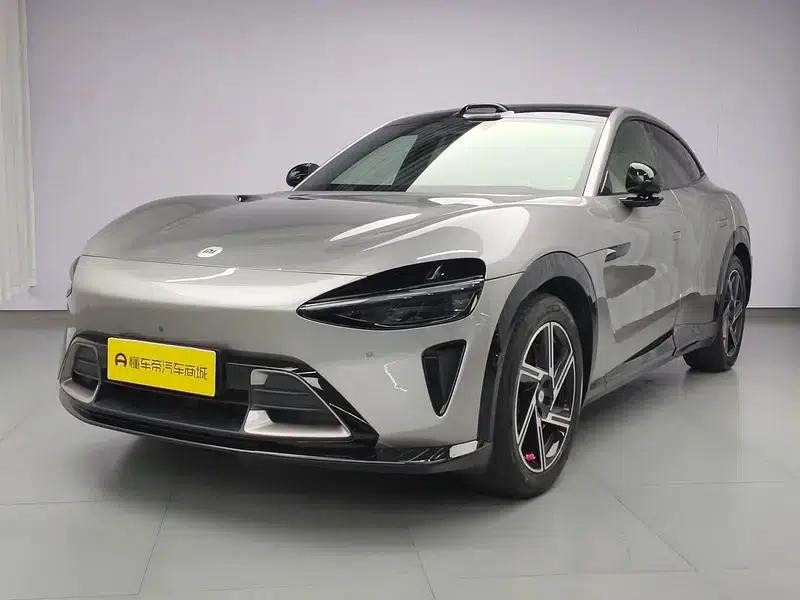 Xiaomi YU7 2025 Rear-Wheel Drive Long-Range Edition — миниатюра 1