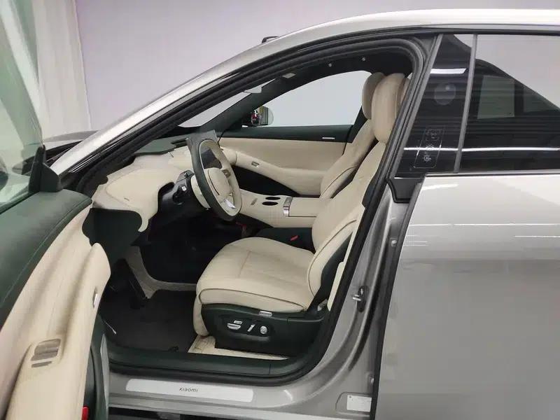 Xiaomi YU7 2025 Rear-Wheel Drive Long-Range Edition — миниатюра 17