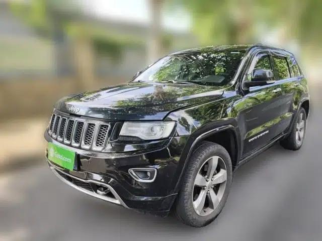 Jeep Grand Cherokee 2015 3.6L Elite Navigation Edition