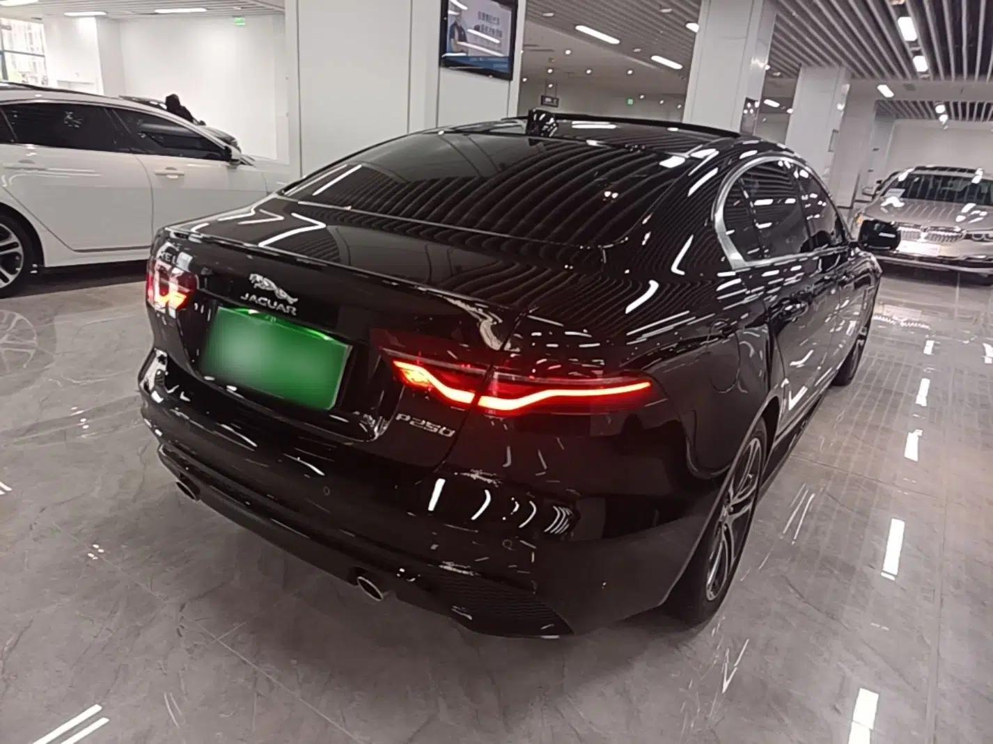 Jaguar XEL 2024 2.0T 250 PS R-DYNAMIC S Advanced Sport Edition — миниатюра 6